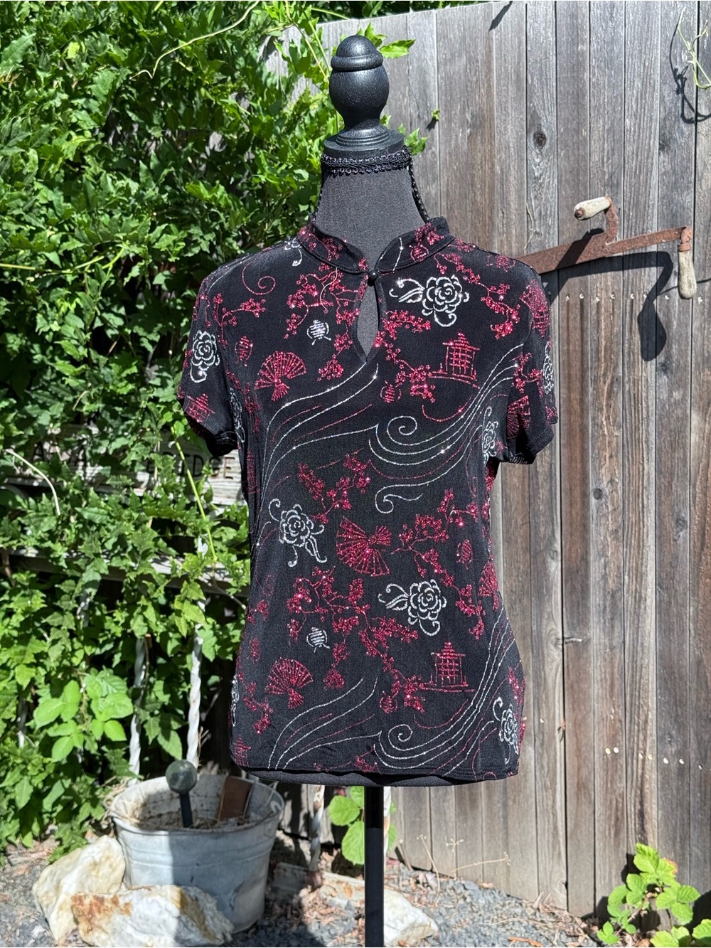 Vintage Metaphor Black Top with Red & White Floral Fan Print